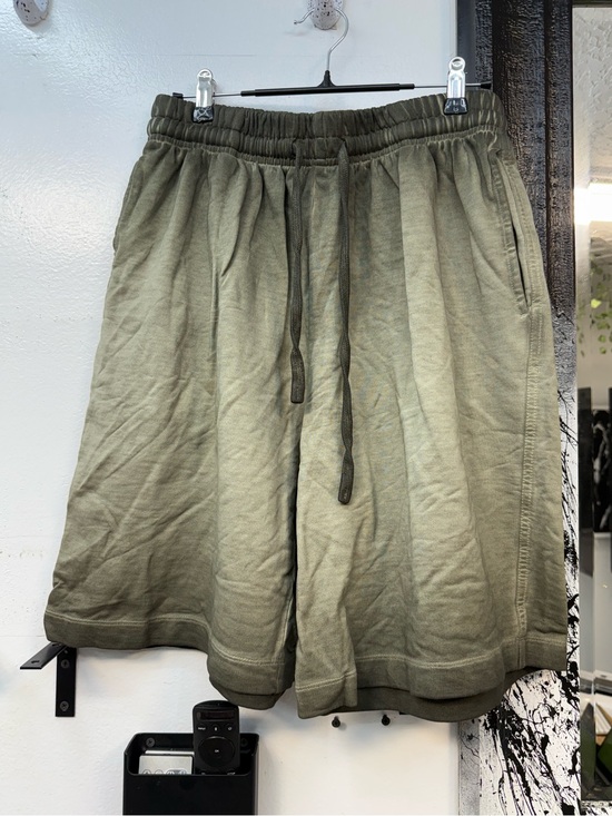 Other - Men's Olive Green faded distressed Casual Shorts
